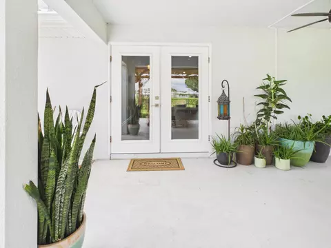 Exterior - 2075 SE 9th Ave, Okeechobee, FL 34974 photo 3 of 18