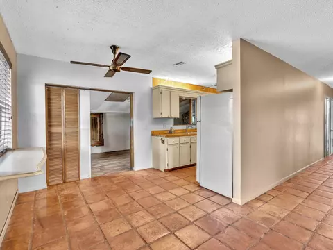 Entry Way - 301 5th St, Jupiter, FL 33458 photo 2 of 3