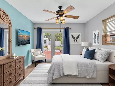 Bedroom - 301 5th St, Jupiter, FL 33458 photo 2 of 4