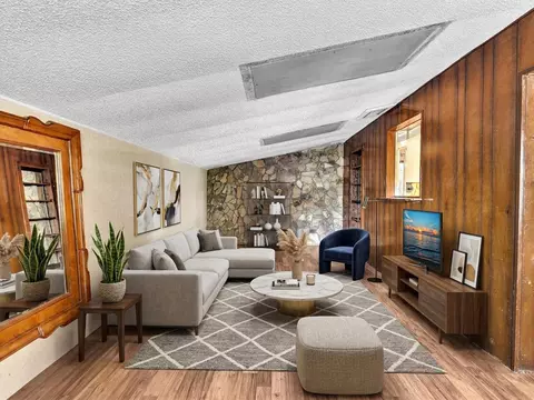 Living - 301 5th St, Jupiter, FL 33458 photo 5 of 6