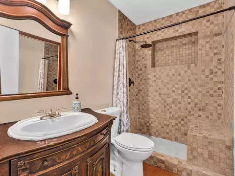 Bath - 301 5th St, Jupiter, FL 33458 photo 1 of 4