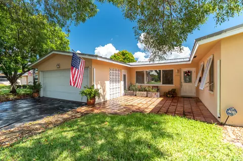 1601 NE 48th Ct, Oakland Park, FL 33334