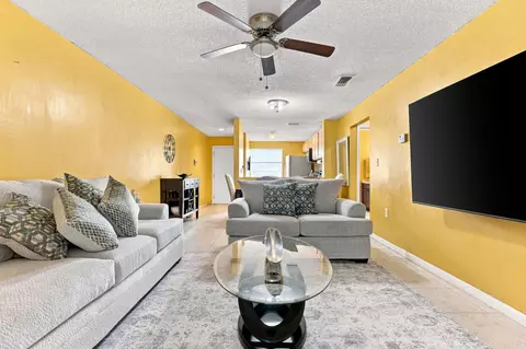 2232 SW 81st Ave, Miramar, FL 33025