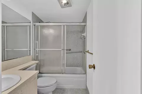 Bath - 3076 Cornwall D, Boca Raton, FL 33434 photo 1 of 4