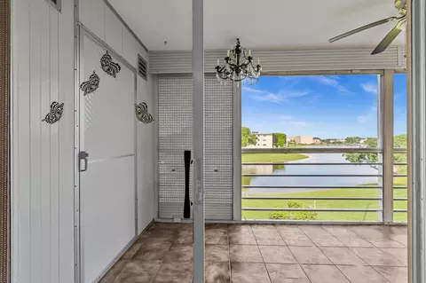 Exterior - 3076 Cornwall D, Boca Raton, FL 33434 photo 6 of 7