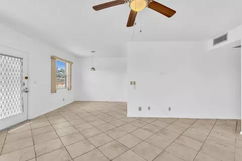 Living - 3076 Cornwall D, Boca Raton, FL 33434 photo 6 of 10