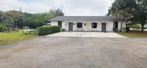 4647 Marguerita St, West Palm Beach, FL 33417