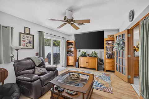 Living - 6312 Mullin St, Jupiter, FL 33458 photo 6 of 7