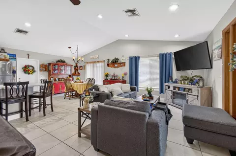 Living - 6312 Mullin St, Jupiter, FL 33458 photo 1 of 7