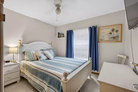 Bedroom - 6312 Mullin St, Jupiter, FL 33458 photo 4 of 10