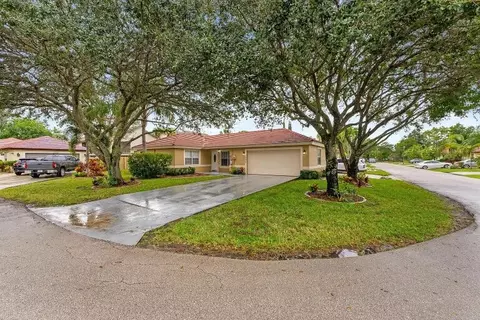 12230 Dartmoor Drive Dr, Wellington, FL 33414