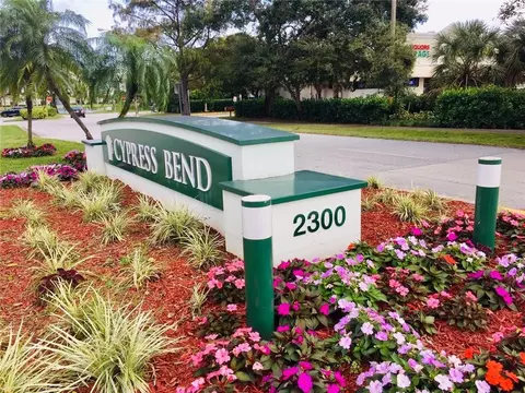 2316 S Cypress Bend Dr #220, Pompano Beach, FL 33069