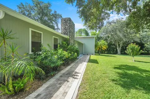 Exterior - 17644 Alexander Run, Jupiter, FL 33478 photo 5 of 21