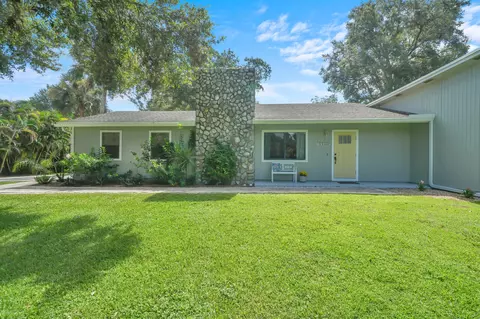 Exterior - 17644 Alexander Run, Jupiter, FL 33478 photo 4 of 21