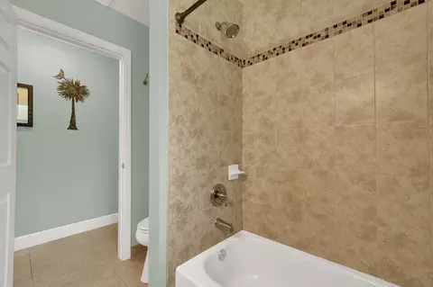 Bath - 17644 Alexander Run, Jupiter, FL 33478 photo 3 of 3