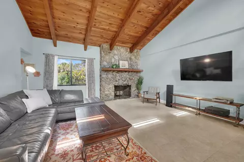 Living - 17644 Alexander Run, Jupiter, FL 33478 photo 3 of 3