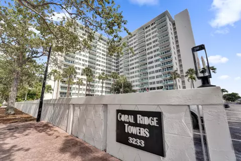 3233 NE 34th St #214, Fort Lauderdale, FL 33308