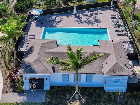 Exterior - 6651 SE Park Trace Dr, Stuart, FL 34997 photo 7 of 8