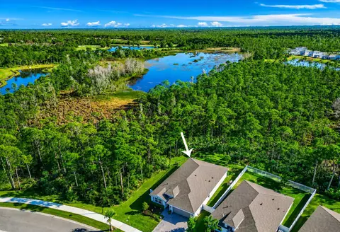 View/Area - 6651 SE Park Trace Dr, Stuart, FL 34997 photo 2 of 4