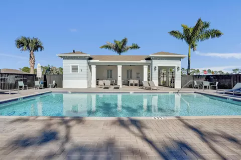 Exterior - 6651 SE Park Trace Dr, Stuart, FL 34997 photo 9 of 9