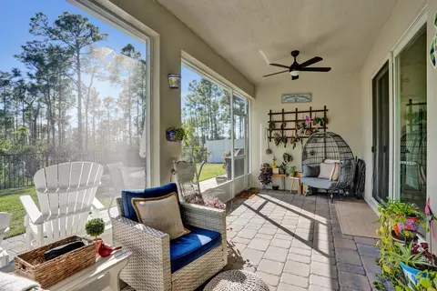 Exterior - 6651 SE Park Trace Dr, Stuart, FL 34997 photo 2 of 9