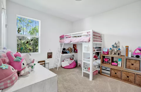 Bedroom - 6651 SE Park Trace Dr, Stuart, FL 34997 photo 4 of 6