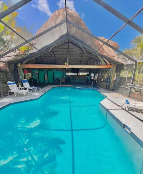 1812 SE Hideaway Cir, Port Saint Lucie, FL 34952