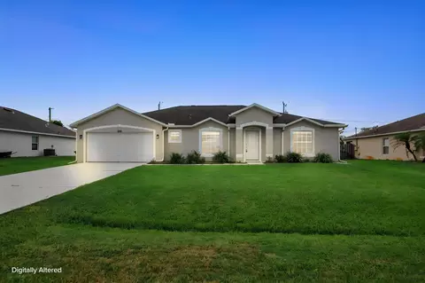 216 SW Kestor Dr, Port Saint Lucie, FL 34953