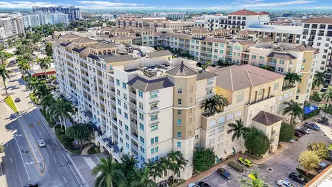 99 SE Mizner Blvd #311, Boca Raton, FL 33432