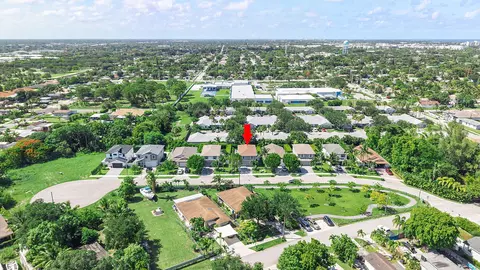 430 Lucky Ln, Delray Beach, FL 33444