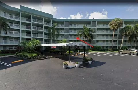 806 Cypress Grove Ln #304, Pompano Beach, FL 33069