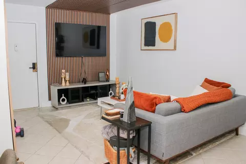17011 N Bay Rd #104, Sunny Isles Beach, FL 33160