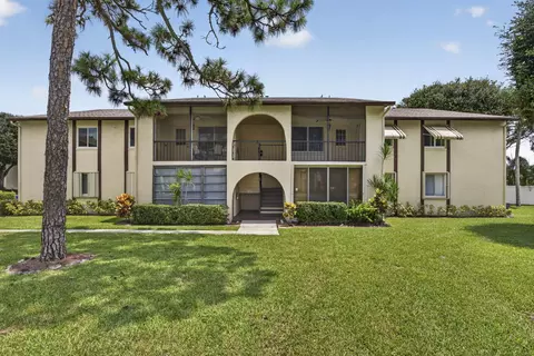 3625 La Aires Ct #C-2, Greenacres, FL 33463
