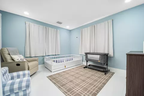 Bedroom - 2184 SE Washington St N, Stuart, FL 34997 photo 3 of 4