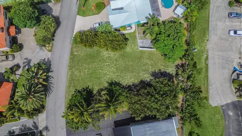 3442 Harbor Rd S, Jupiter, FL 33469 photo 3