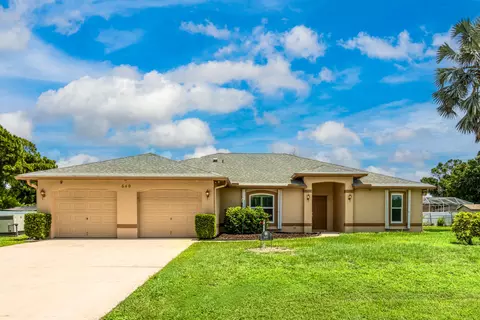 649 NE Horizon Ln, Port Saint Lucie, FL 34983