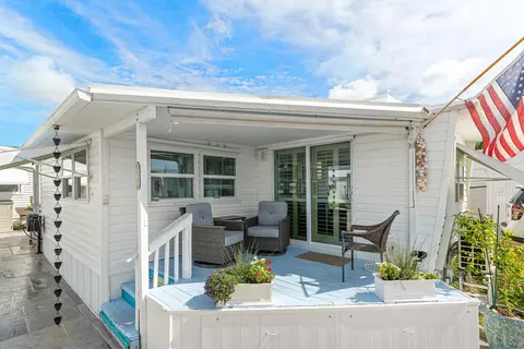 Exterior - 209 Java Dr #K, Briny Breezes, FL 33435 photo 2 of 4