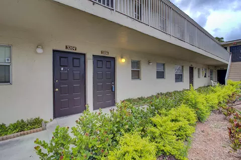 3206 SW Coral Ridge Dr #3206, Coral Springs, FL 33065
