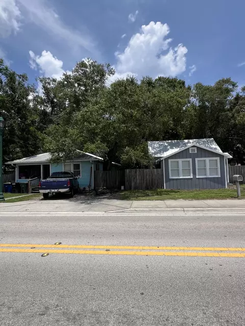 120 N 13th St, Fort Pierce, FL 34950