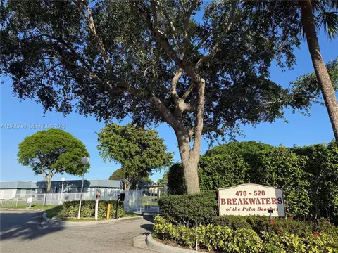 500 Executive Center Dr #2A, West Palm Beach, FL 33401