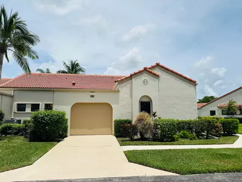 5851 Parkwalk Cir W, Boynton Beach, FL 33472