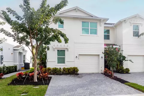 4578 Meyerson Pl, Lake Worth, FL 33463