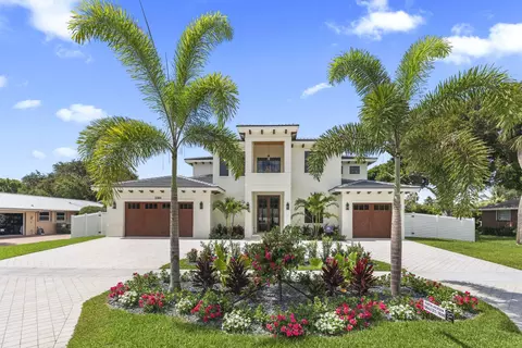 2384 Windsor Rd, Palm Beach Gardens, FL 33410