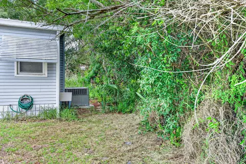 Exterior - 655 W Marlin Cir, Micco, FL 32976 photo 6 of 9