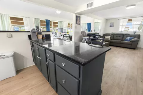 Kitchen - 19695 NW 80th Dr, Okeechobee, FL 34972 photo 5 of 5