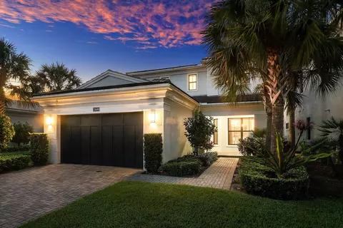 13689 Artisan Cir, Palm Beach Gardens, FL 33418