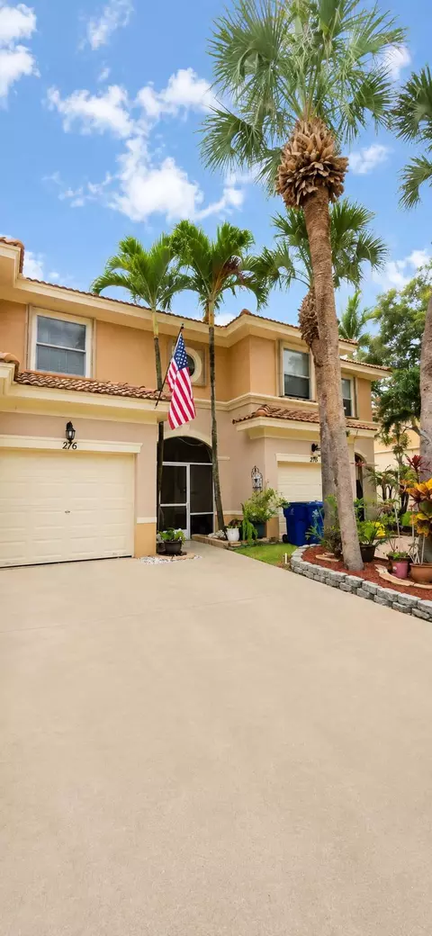 276 River Bluff Ln, Royal Palm Beach, FL 33411