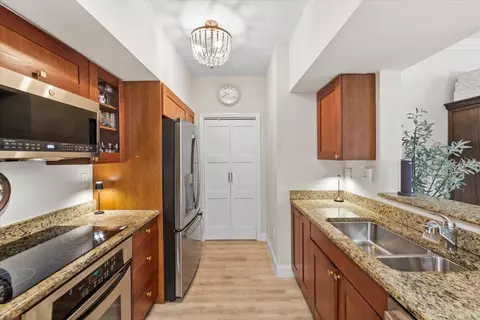 Kitchen - 815 NW Flagler Ave #201, Stuart, FL 34994 photo 1 of 4