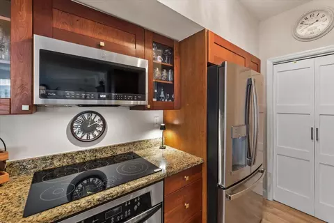 Kitchen - 815 NW Flagler Ave #201, Stuart, FL 34994 photo 3 of 4