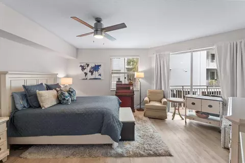 Bedroom - 815 NW Flagler Ave #201, Stuart, FL 34994 photo 5 of 6
